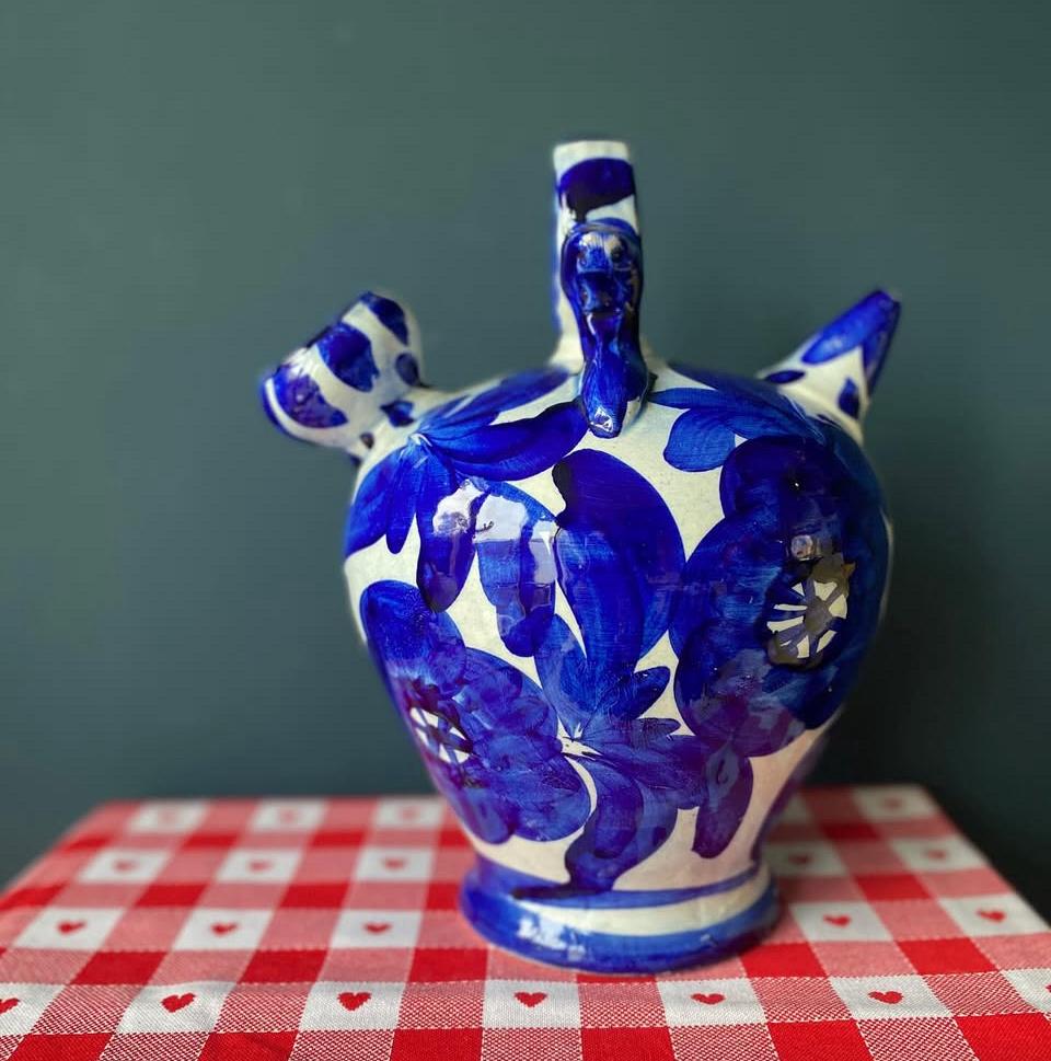 Vintage keramieken kruik schenkkan in helderblauwe kleur, Huis en Inrichting, Ophalen of Verzenden