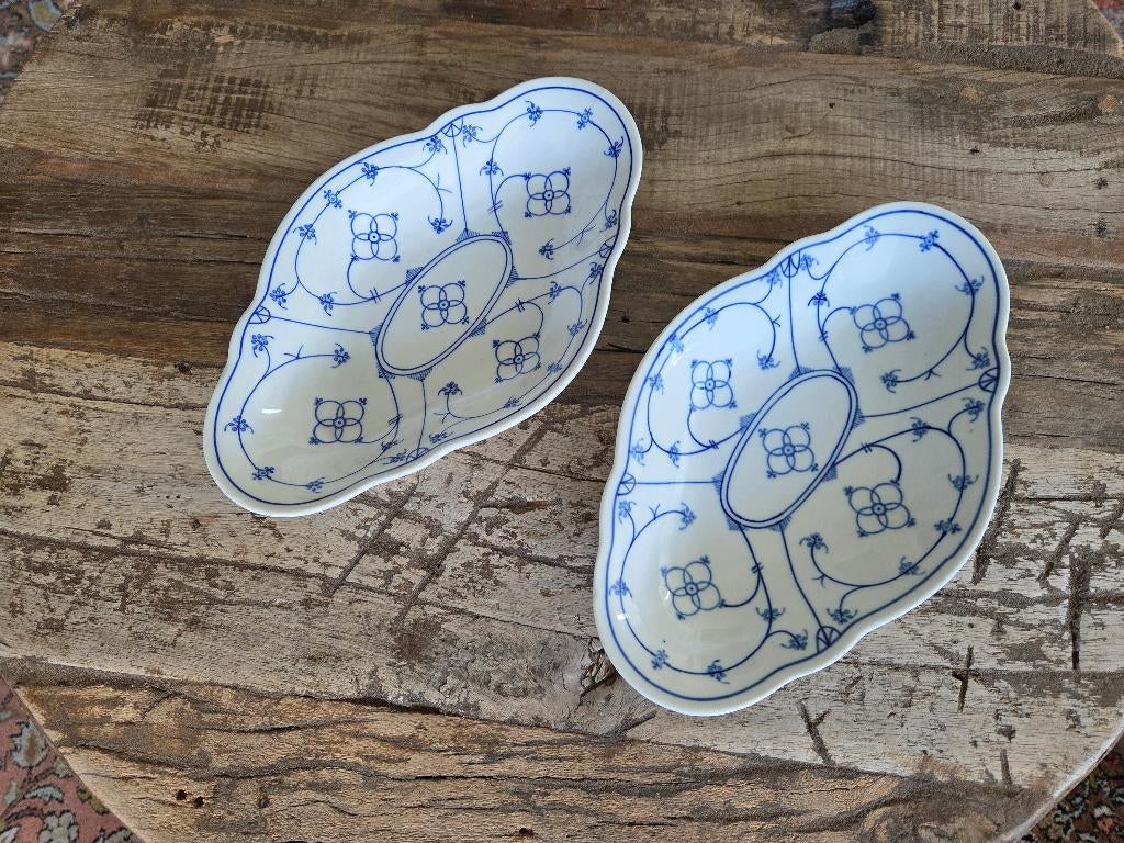 2 schaaltjes Winterling Bavaria Blau Saks, Ophalen of Verzenden