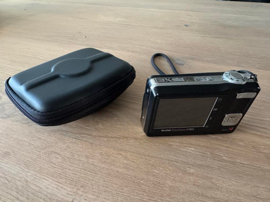 Kodak EasyShare C180 Digitale Camera met Hoesje, Gebruikt, Compact, Ophalen of Verzenden, Kodak