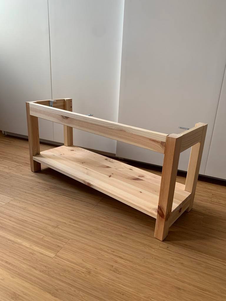 Onderstel voor Ikea Ivar kast, Ophalen, Zo goed als nieuw