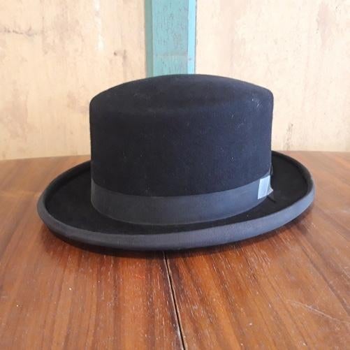 Hoge hoed zwart Wegener binnenmaat 19 cm x 15 cm, Ophalen of Verzenden, Gedragen, Hoed