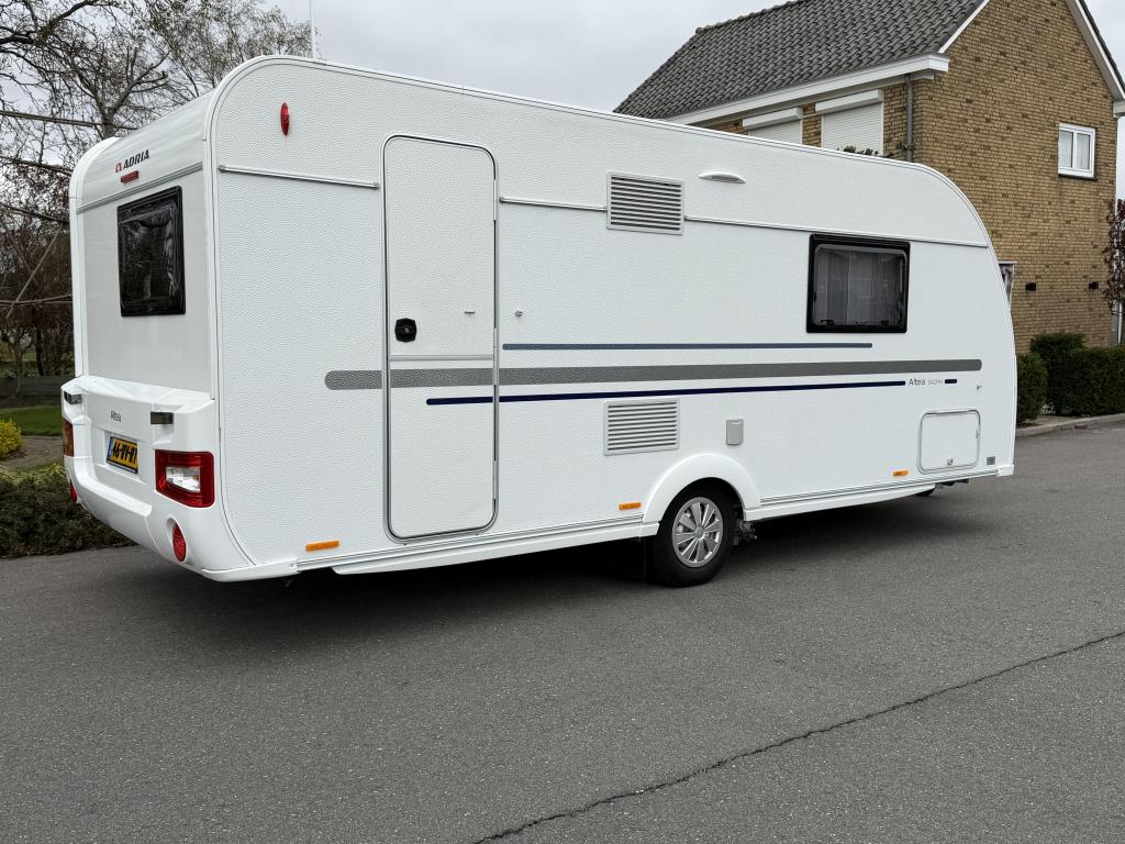 Adria Altea 542 PH Mover,voortent,Queensbed, Caravans en Kamperen, Bedrijf, Treinzit, Tot en met 3, Adria