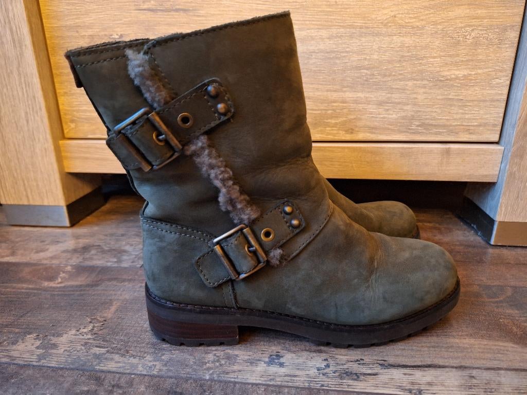 Leren Ugg laarzen, maat 37., Kleding | Dames, Schoenen, UGG, Lage of Enkellaarzen, Ophalen of Verzenden, Zo goed als nieuw