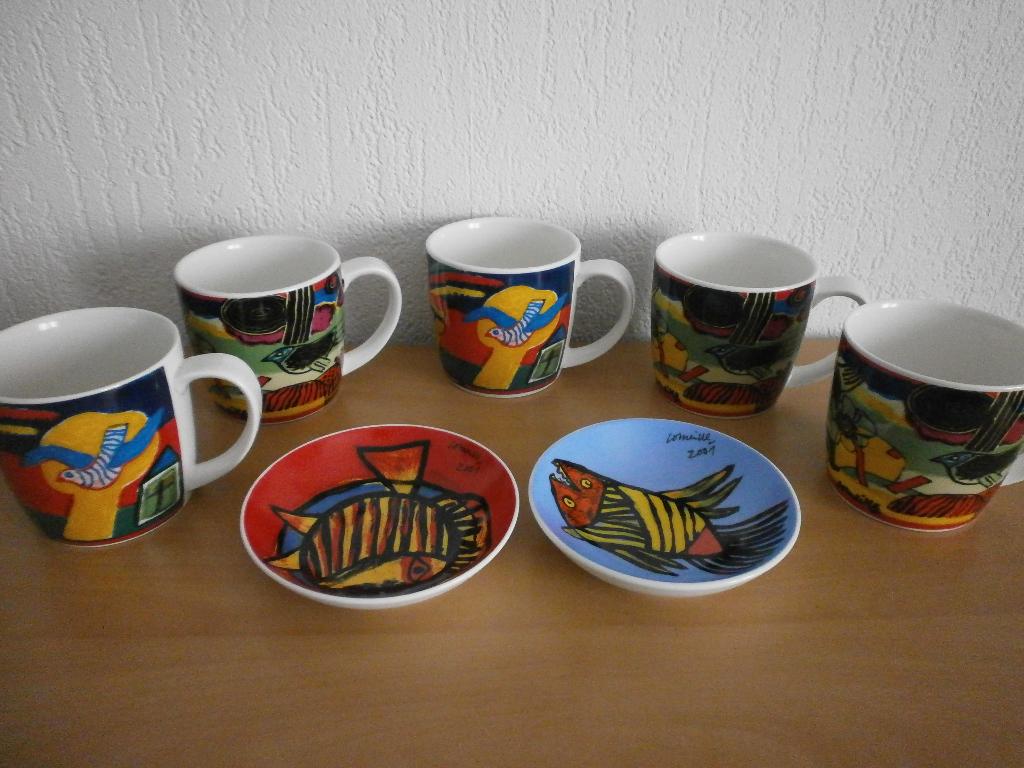 CORNEILLE 5 mokken/bekers met oor, Ophalen of Verzenden