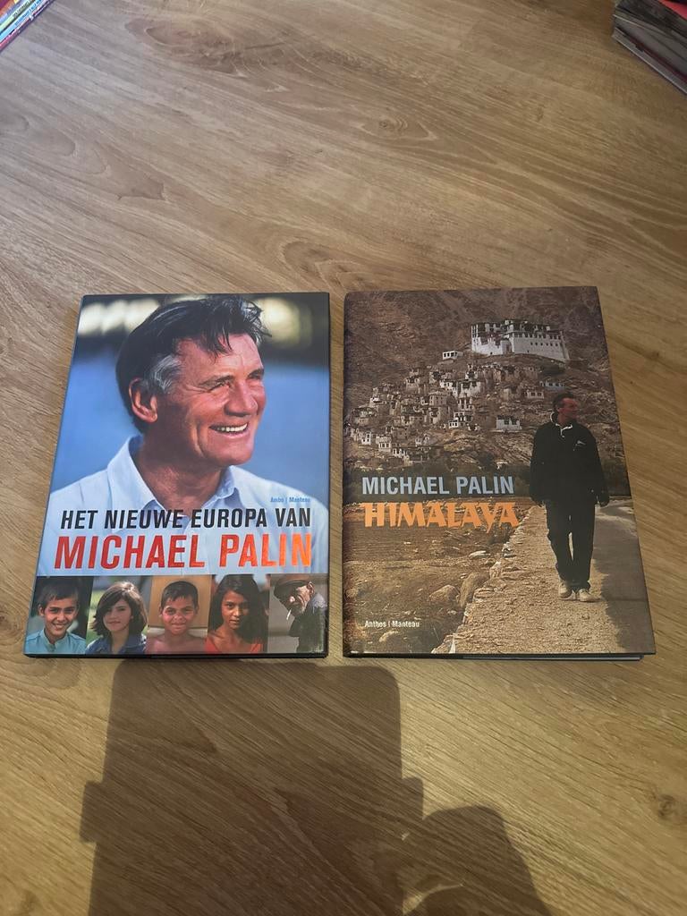 Michael Palin reisboeken: Het Nieuwe Europa & Himalaya, Overige merken, Europa, Ophalen of Verzenden, Zo goed als nieuw