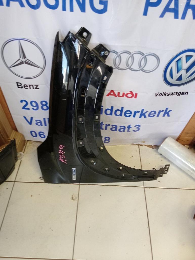 Scherm Rechts-voor van een Hyundai Kona (Kona 17-) (R3G), Gebruikt, -, -, Links