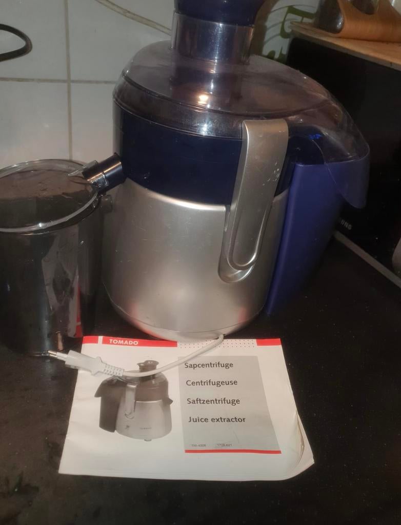 Tomado elektrische sapcentrifuge, Ophalen of Verzenden, Gebruikt, Elektrisch, Sapcentrifuge