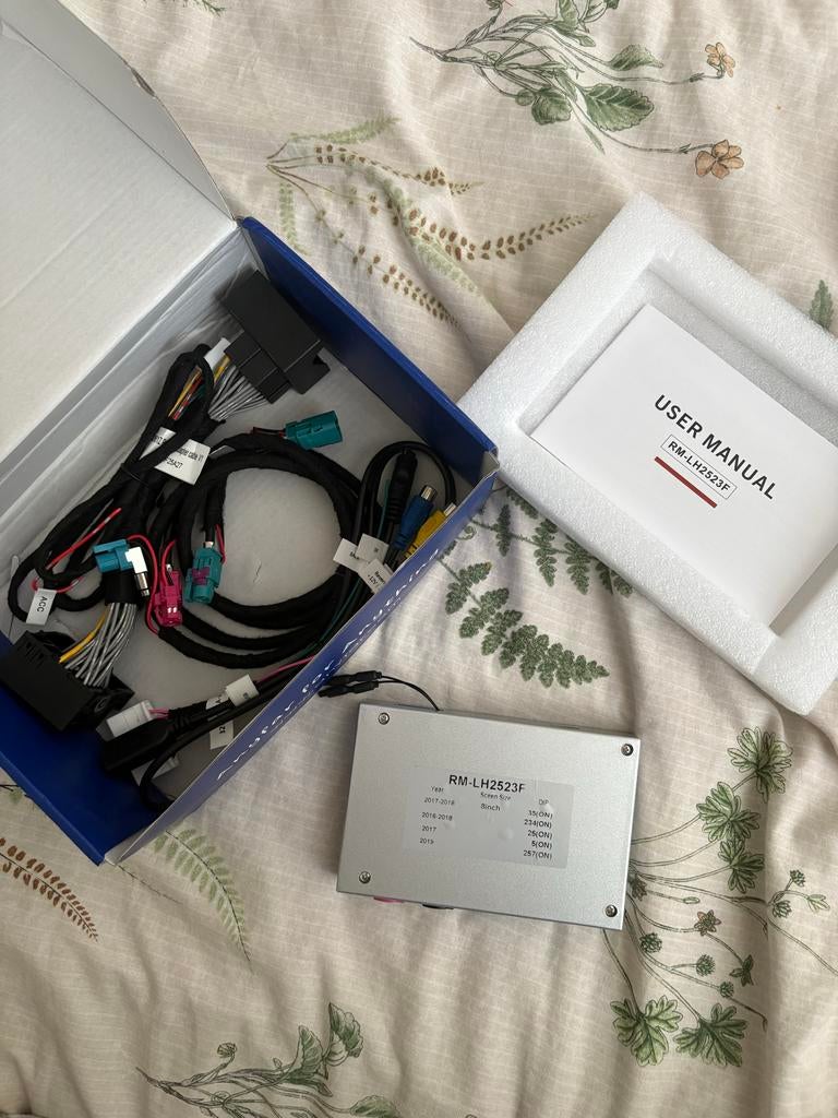 ANYFAR OEM Upgrade Kit RM-LH2523F, Auto diversen, Autonavigatie, Ophalen of Verzenden, Zo goed als nieuw