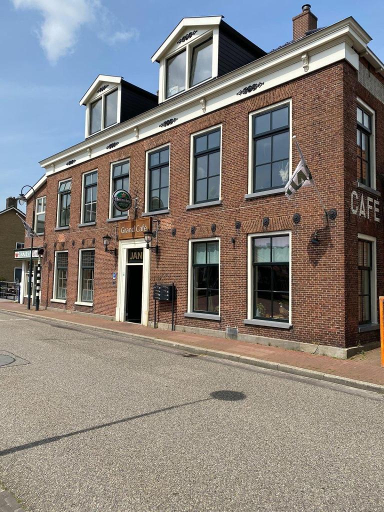 NIEUW! Woonruimte te huur Kerkbuurt, Wergea, Huizen en Kamers