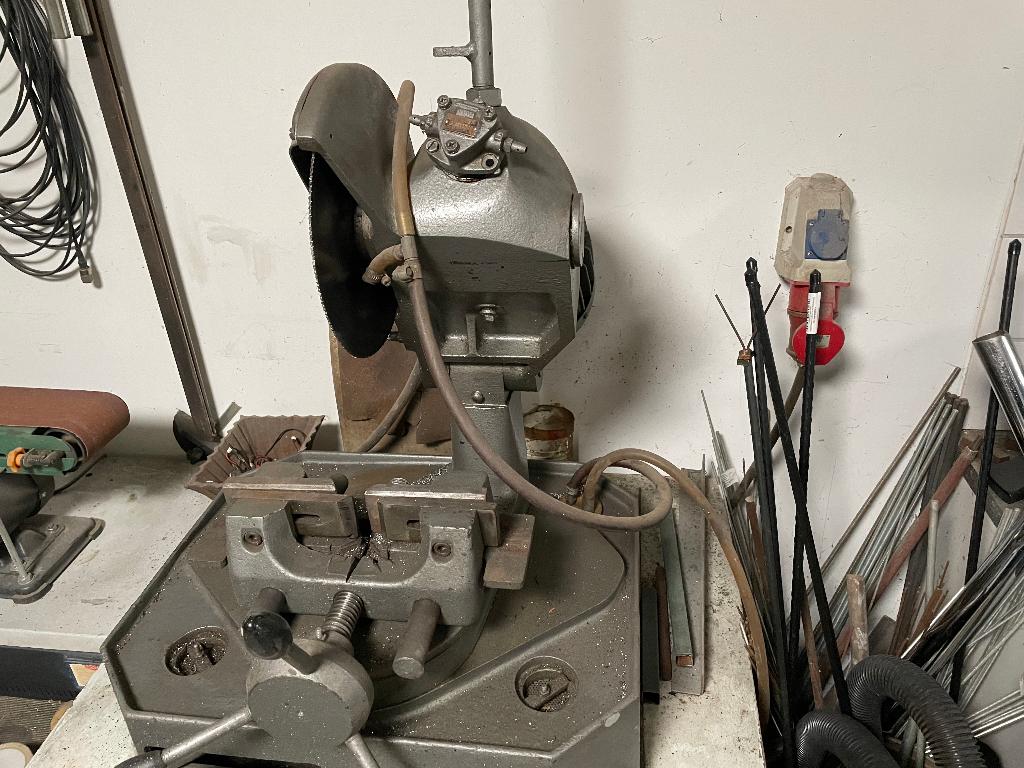 bewo zaag, Doe-het-zelf en Verbouw, Gereedschap | Zaagmachines, Ophalen, Gebruikt, 70 mm of meer, Afkortzaag