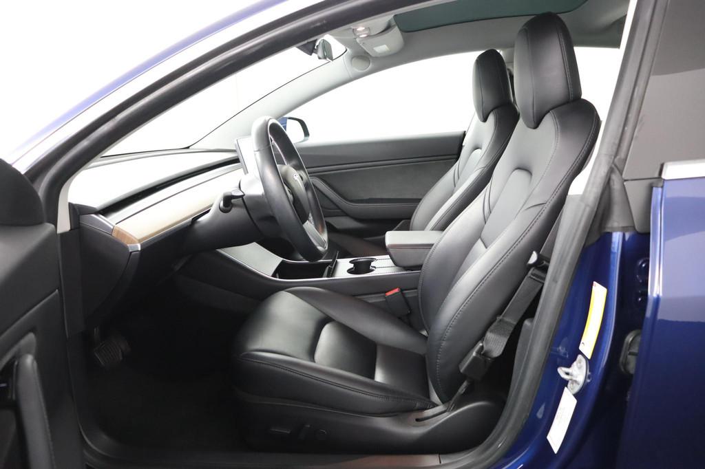 Tesla Model 3 Long Range AWD 75 kWh | NAP | Pano | Leder | C, Automaat, Stof, Blauw, Origineel Nederlands