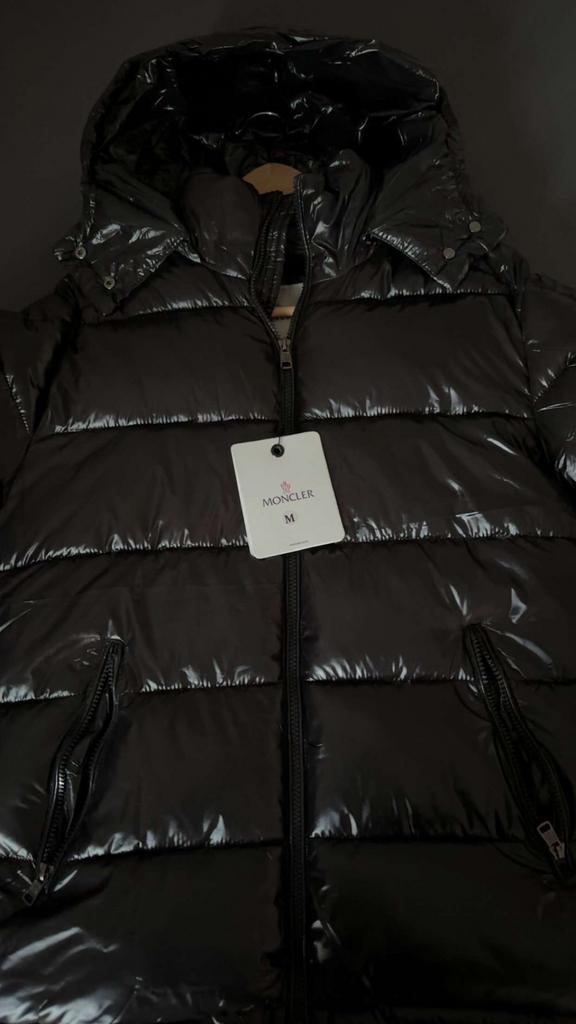 Moncler maya maat M, Ophalen of Verzenden, Zo goed als nieuw, Maat 48/50 (M), Zwart