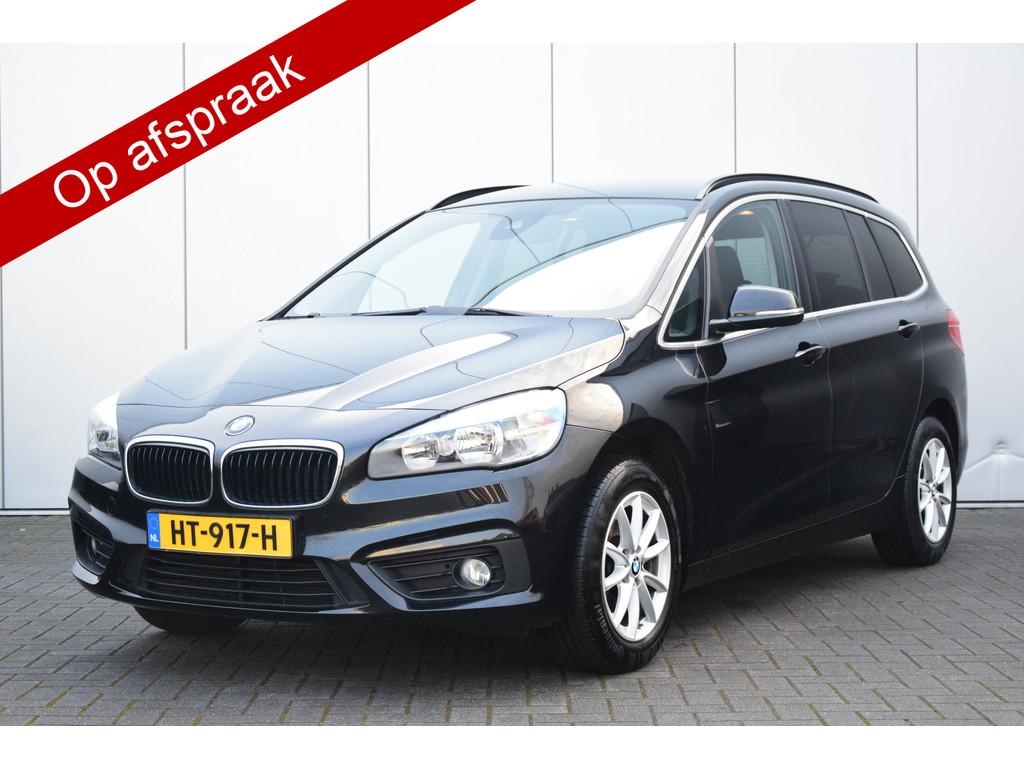BMW 2 Serie Gran Tourer 218i Essential 7persoons Navi Priv/G, Voorwielaandrijving, Gebruikt, 2-Serie Gran Tourer, 7 stoelen