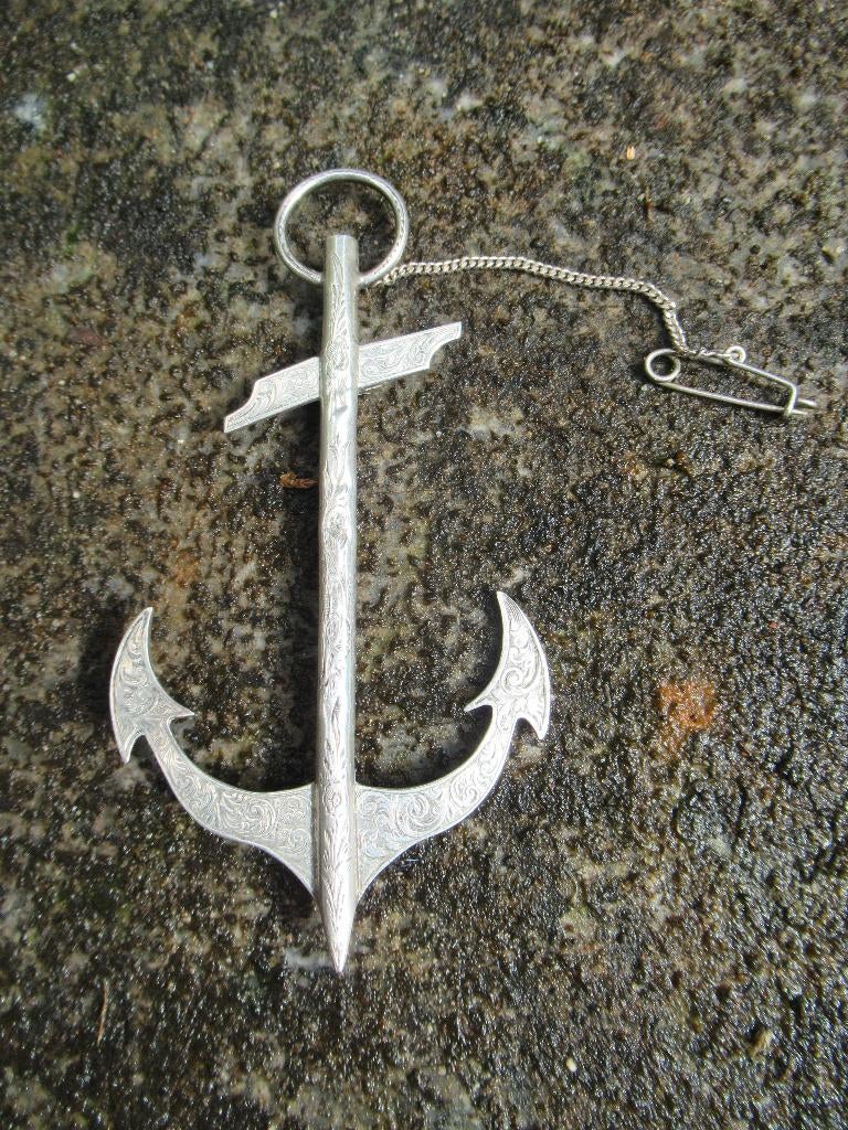 ANKER Broche speld met veiligheidsslotje 10,5 cm lang € 20, Ophalen of Verzenden, Zo goed als nieuw, Zilver, Zilver