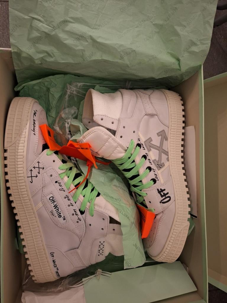 OFF White maat 43-44, Ophalen of Verzenden, Nieuw, Zwart