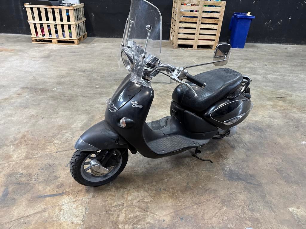 Aprilia mojito Zwarte scooter met windscherm, Ophalen, Gebruikt, Benzine, Overige merken