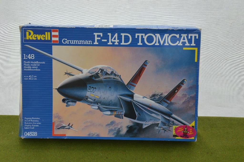 Vintage Revell bouwdoos Grumman F 14-d Tomcat uit 1994 04528, 1:72 tot 1:144, Revell, Ophalen of Verzenden, Zo goed als nieuw