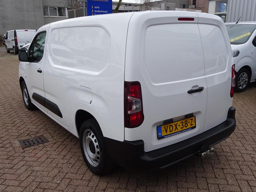 Peugeot Partner 1.5 BlueHDI Premium Long AIRCO NAVIGATIE CRU, Auto's, Voorwielaandrijving, Gebruikt, 4 cilinders, Wit
