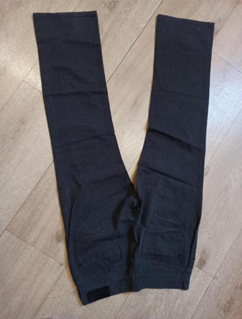 We broek, Ophalen of Verzenden, Zo goed als nieuw, Zwart, W30 - W32 (confectie 38/40)