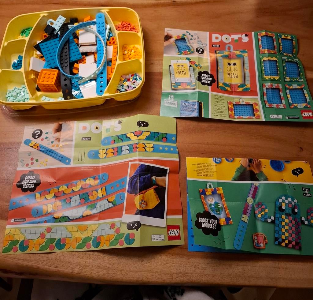 LEGO DOTS: Cactus Pennenbakje/Fotolijstje(2in1) & Armbandjes, Ophalen of Verzenden, Zo goed als nieuw