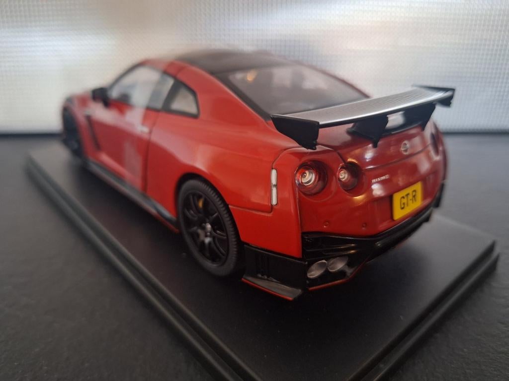Nissan GT-R Nismo Schaal 1:24, Overige merken, WhiteBox, Auto, Nieuw