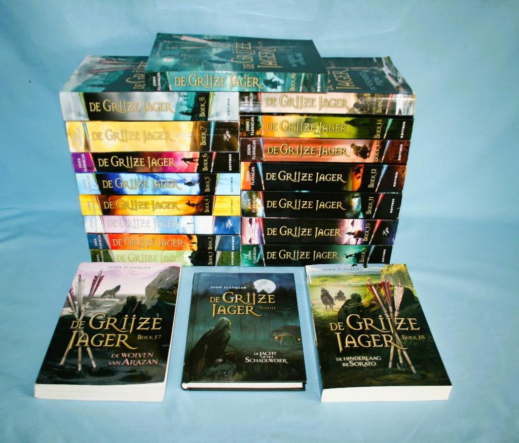 De Grijze Jager Compleet - 1 t/m 18 + Broederband 1 t/m 9, Ophalen of Verzenden, Zo goed als nieuw, John Flanagan