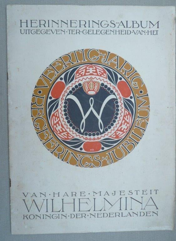 Veertig jaren Koningin der Nederlanden 1898-1938(Wilhelmina), Verzamelen, Koninklijk Huis en Royalty, Gebruikt, Tijdschrift of Boek