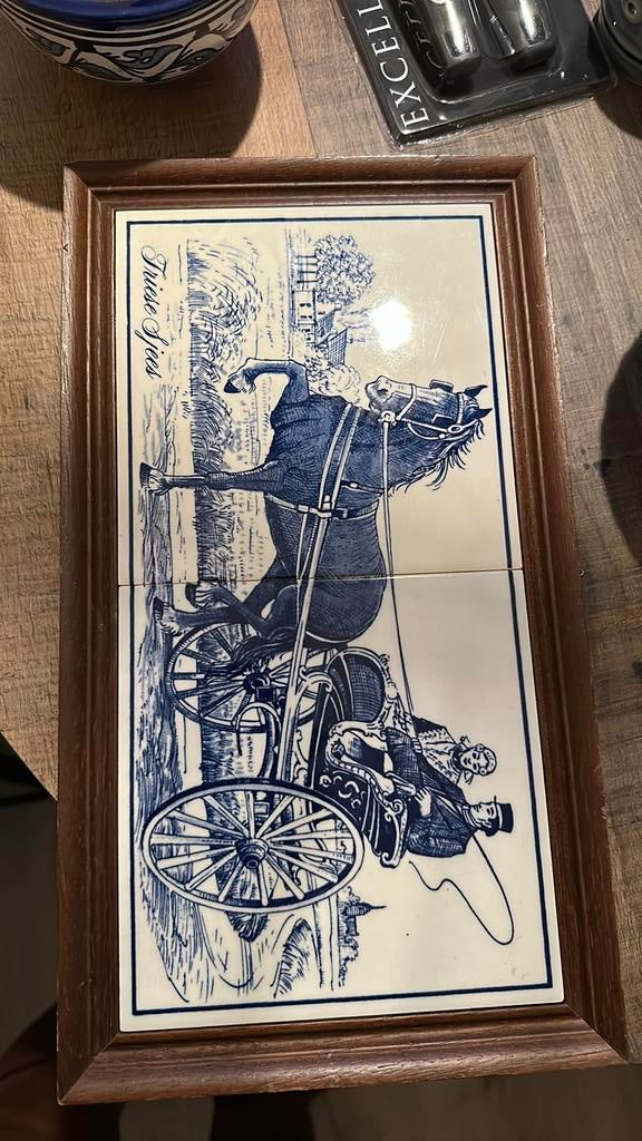 Wandbord friese sjees, Ophalen