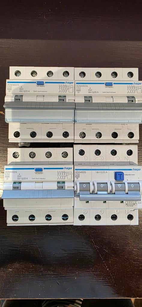 divers hager automaten /aardlekautomaat en grond/cai kabel, Ophalen of Verzenden