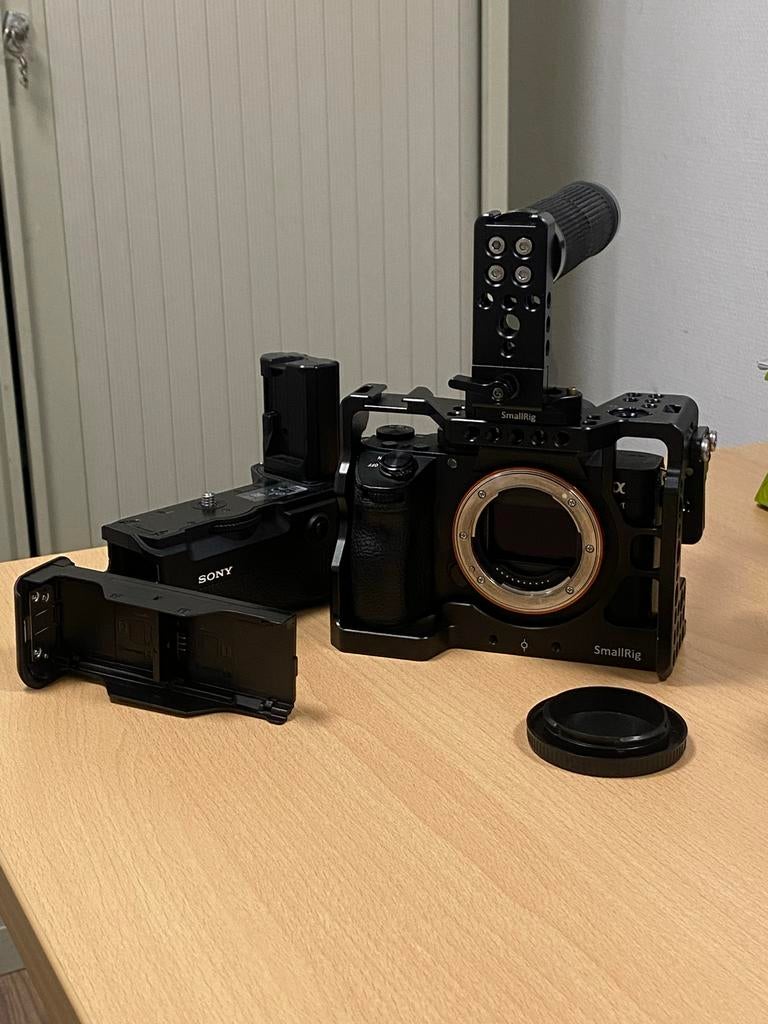 Sony A7III + Accessories, Ophalen, Gebruikt, Spiegelreflex, Sony