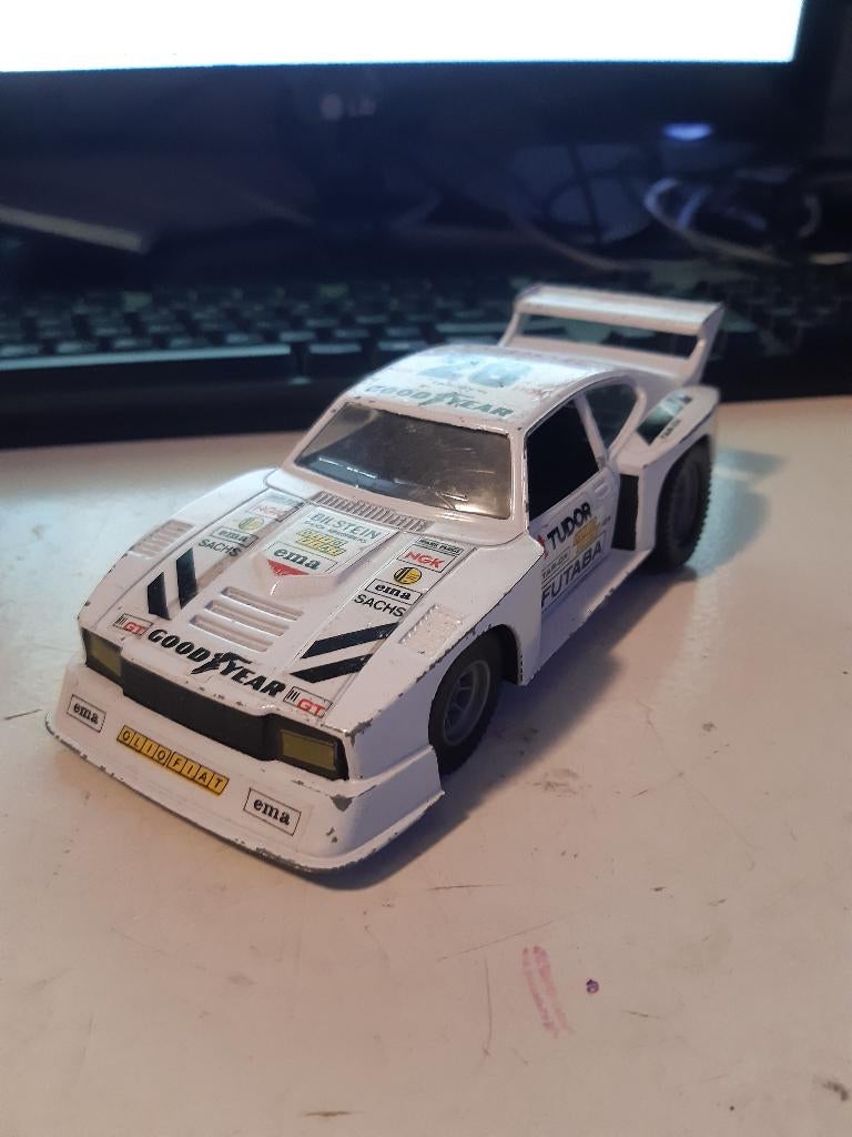 Ford Capri race uitvoering 1:24 (Z198-126), Hobby en Vrije tijd, Modelauto's | 1:24, Ophalen of Verzenden, Zo goed als nieuw