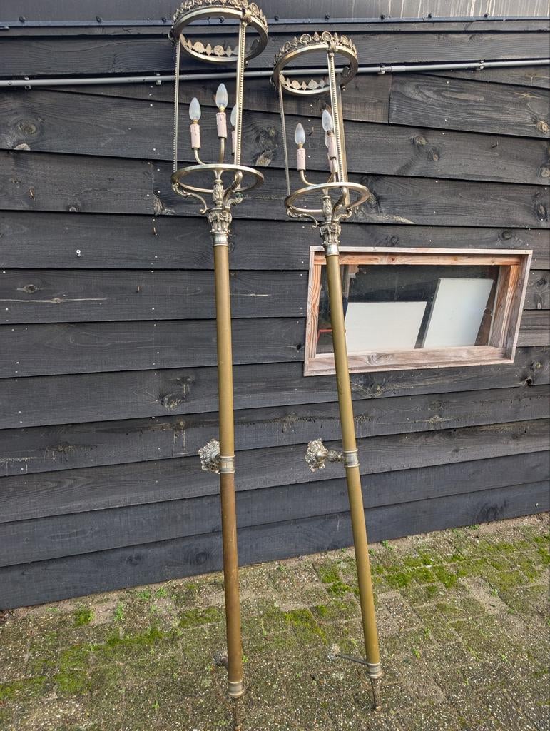 2 grote bronzen wand lantaarns samen €450. 215 cm hoog, Antiek en Kunst, Antiek | Lampen, Ophalen