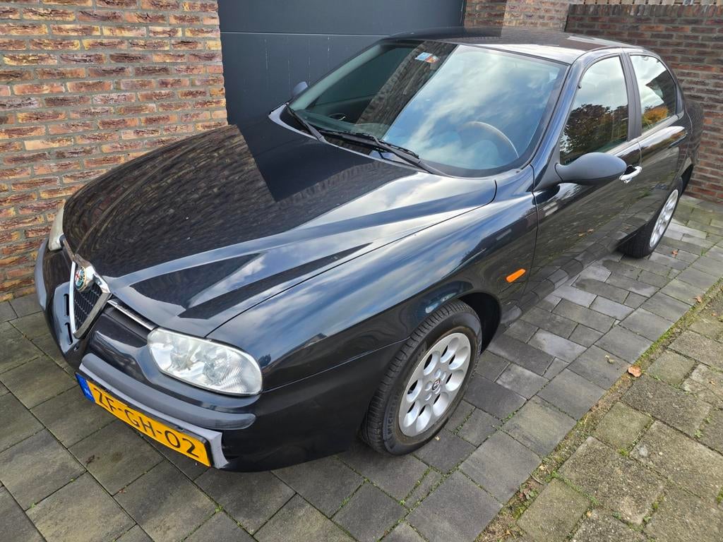 Alfa Romeo 156 1.8 Twin Spark 1999 Blauw 1ste eigenaar, Auto's, Alfa Romeo, Stof, 4 cilinders, Blauw, Origineel Nederlands
