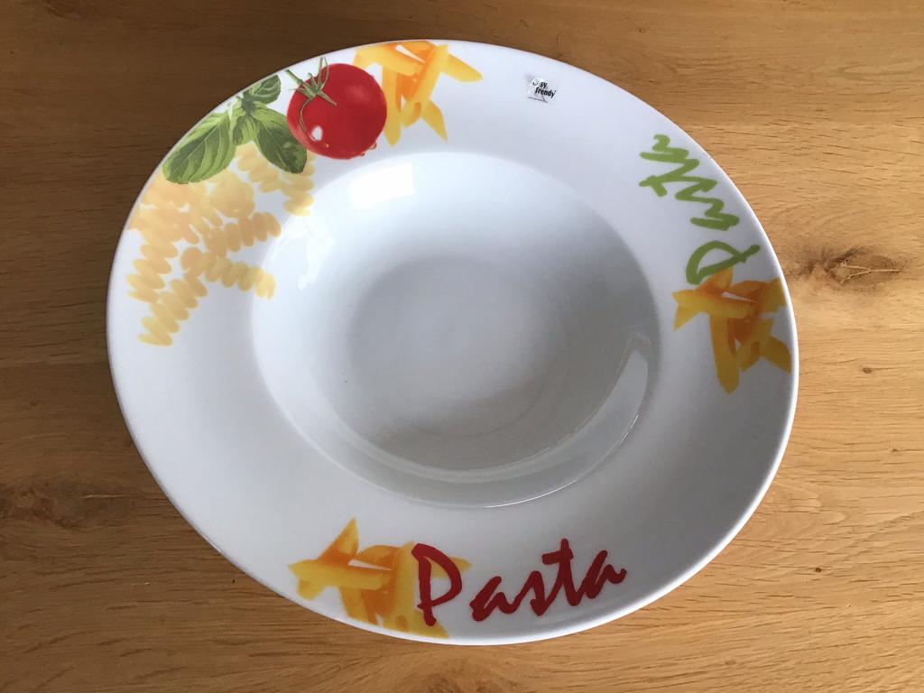 Pasta bord/ schaal van cosy trendy, Huis en Inrichting, Ophalen of Verzenden, Zo goed als nieuw, Overige stijlen, Schaal of Schalen