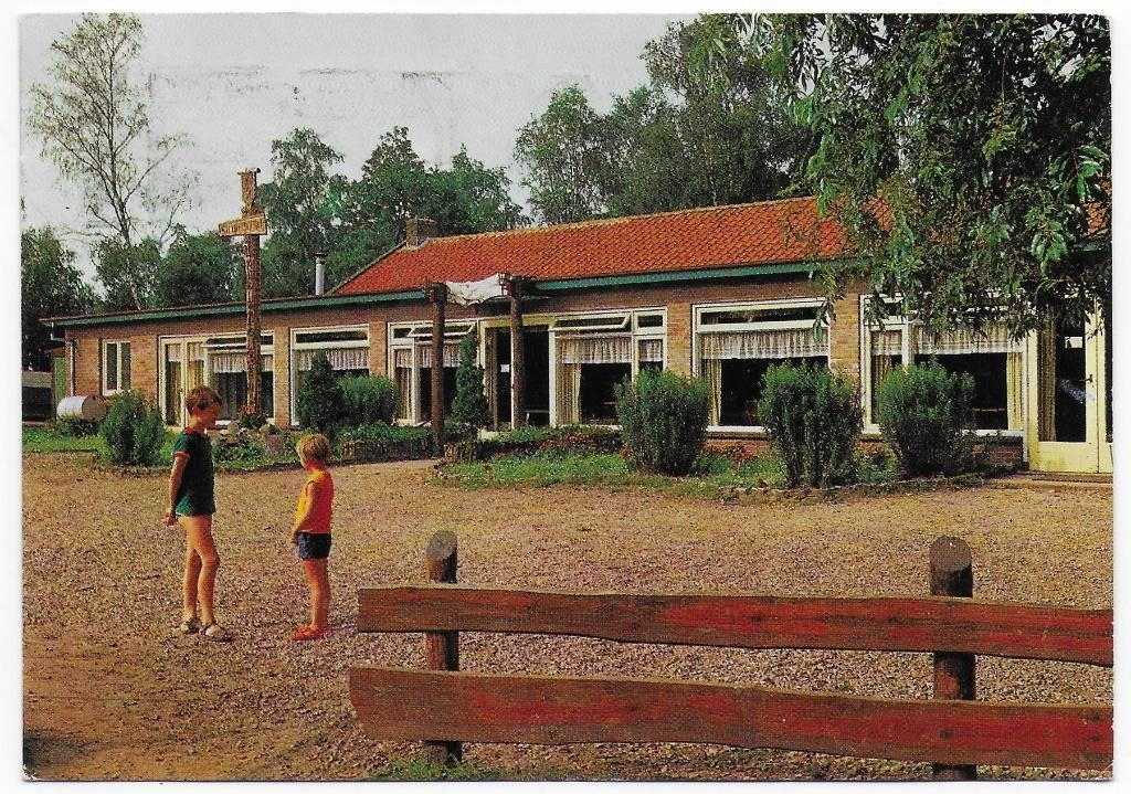 Lunteren De goudsberg gelopen Ansichtkaart (B2372), Ophalen of Verzenden, 1980 tot heden, Gelopen, Gelderland