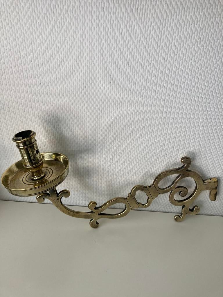 Wandarm. 17e Eeuw. Neurenberg. Brons. Gaaf., Antiek en Kunst, Verzenden, Koper of Brons