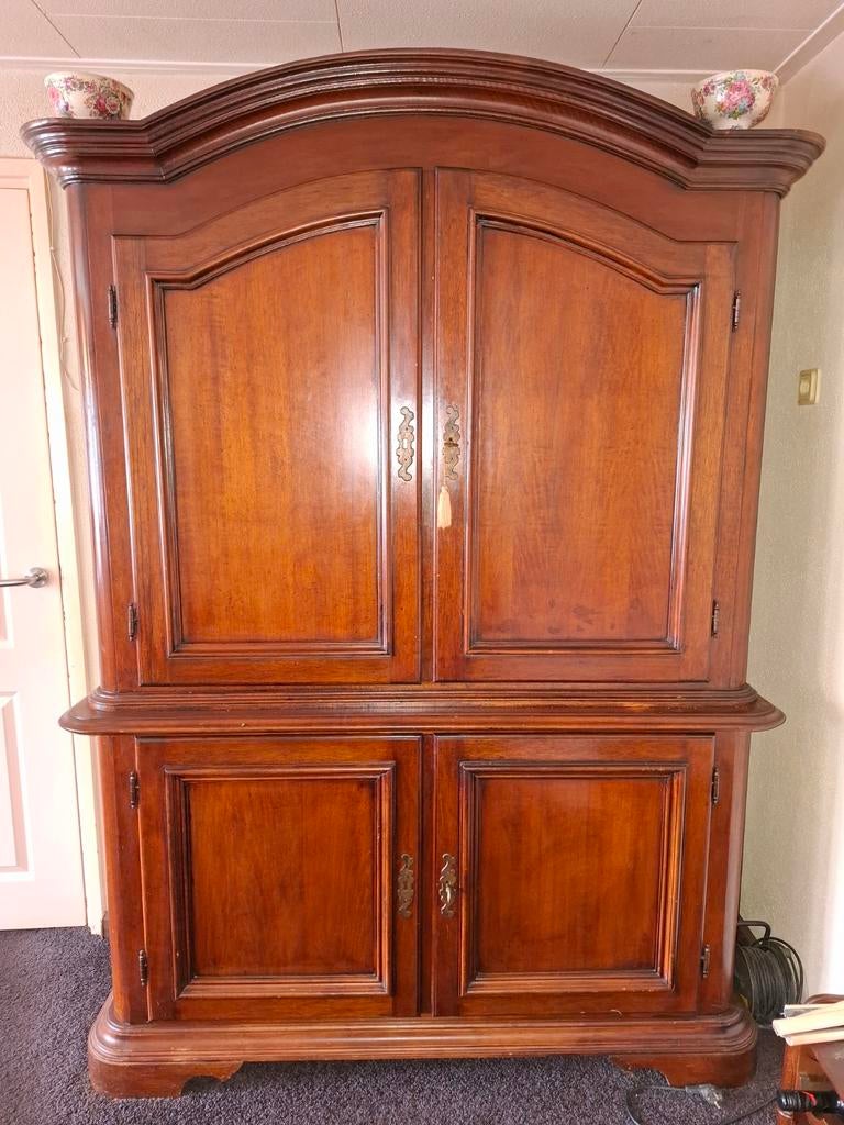 Antieke kast, 155x210 cm, Ophalen