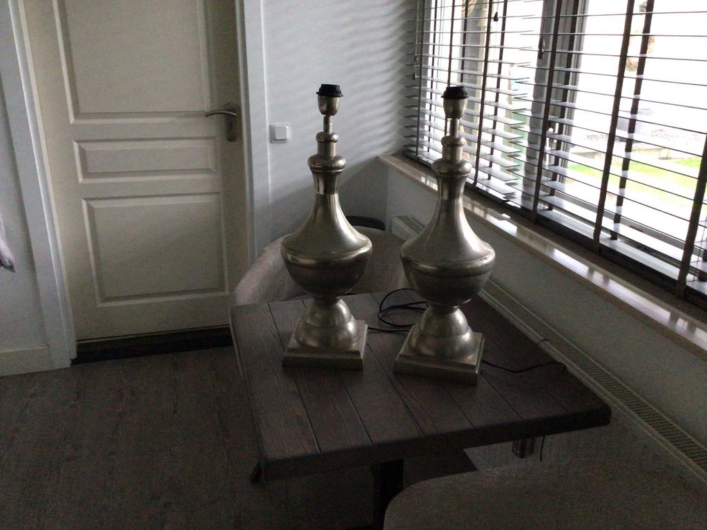 Set van twee lampenvoeten, Ophalen, Gebruikt, Metaal, Minder dan 100 cm