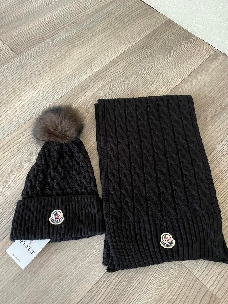 Nieuw Monccler sjaal en muts dames, dames muts, Ophalen of Verzenden, Nieuw, Muts