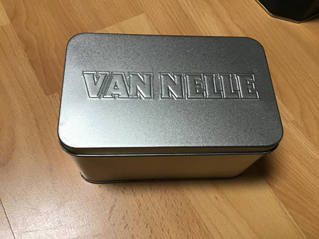 Vintage Van Nelle Blik - Ideaal voor verzamelaars!, Huis en Inrichting, Woonaccessoires | Kisten, Ophalen, Zo goed als nieuw, Metaal