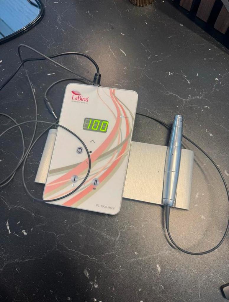 LaBina PMU Apparaat Zo Goed Als Nieuw, Gehele gezicht, Wit, Ophalen of Verzenden, Zo goed als nieuw