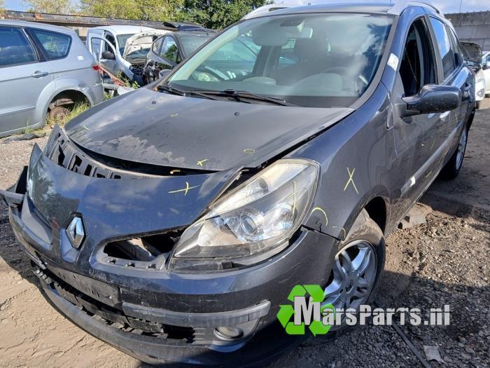 Motor van een Renault Clio, Gebruikt, -, Renault, -