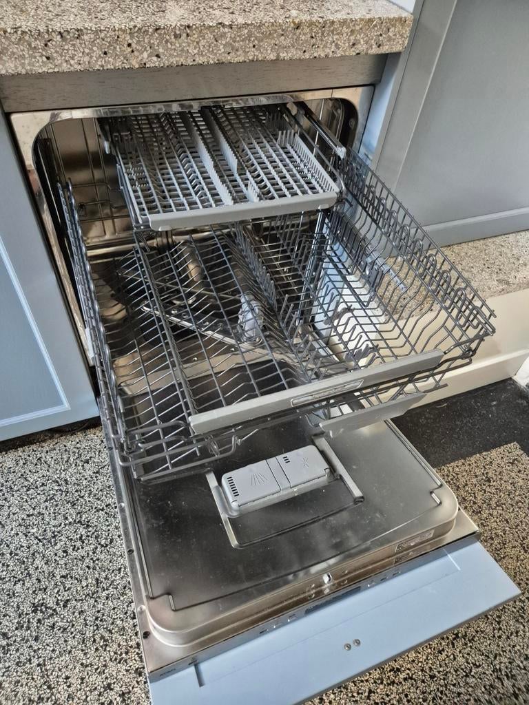 Defecte ATAG vaatwasser VA7114SRT, Witgoed en Apparatuur, Vaatwasmachines, Inbouw, Minder dan 85 cm, Ophalen