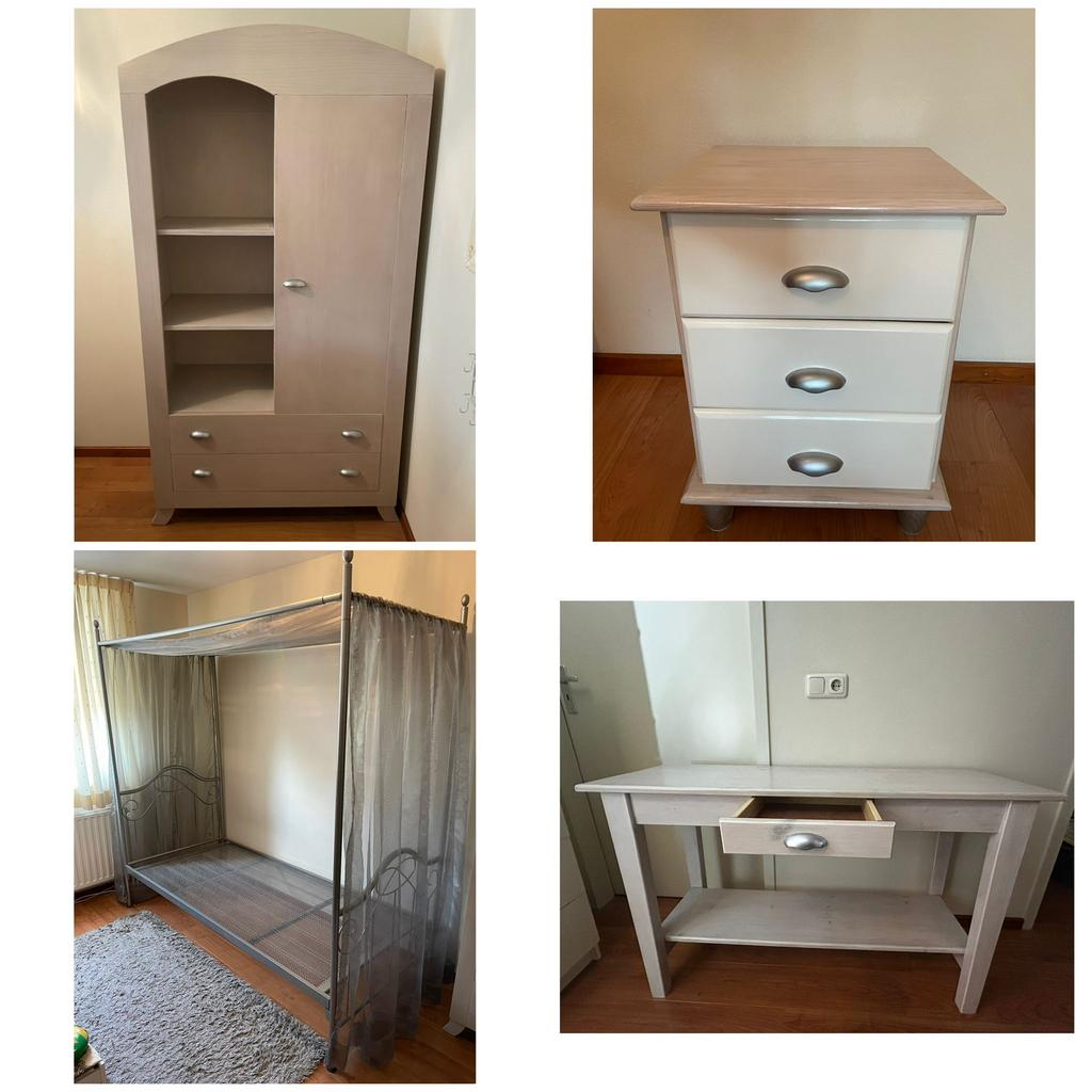 Complete slaapkamerset licht hout / wit, Huis en Inrichting, Slaapkamer | Complete slaapkamers, Ophalen, Zo goed als nieuw, Eenpersoons