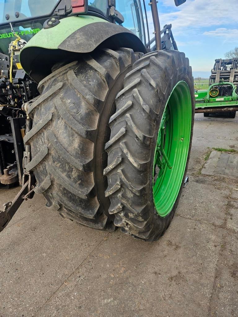 Dubbelluchtwiel 12.4R46, 5-ster. Maaiarm Herder, Zakelijke goederen, Agrarisch | Onderdelen | Banden, Velgen en Assen, Ophalen of Verzenden