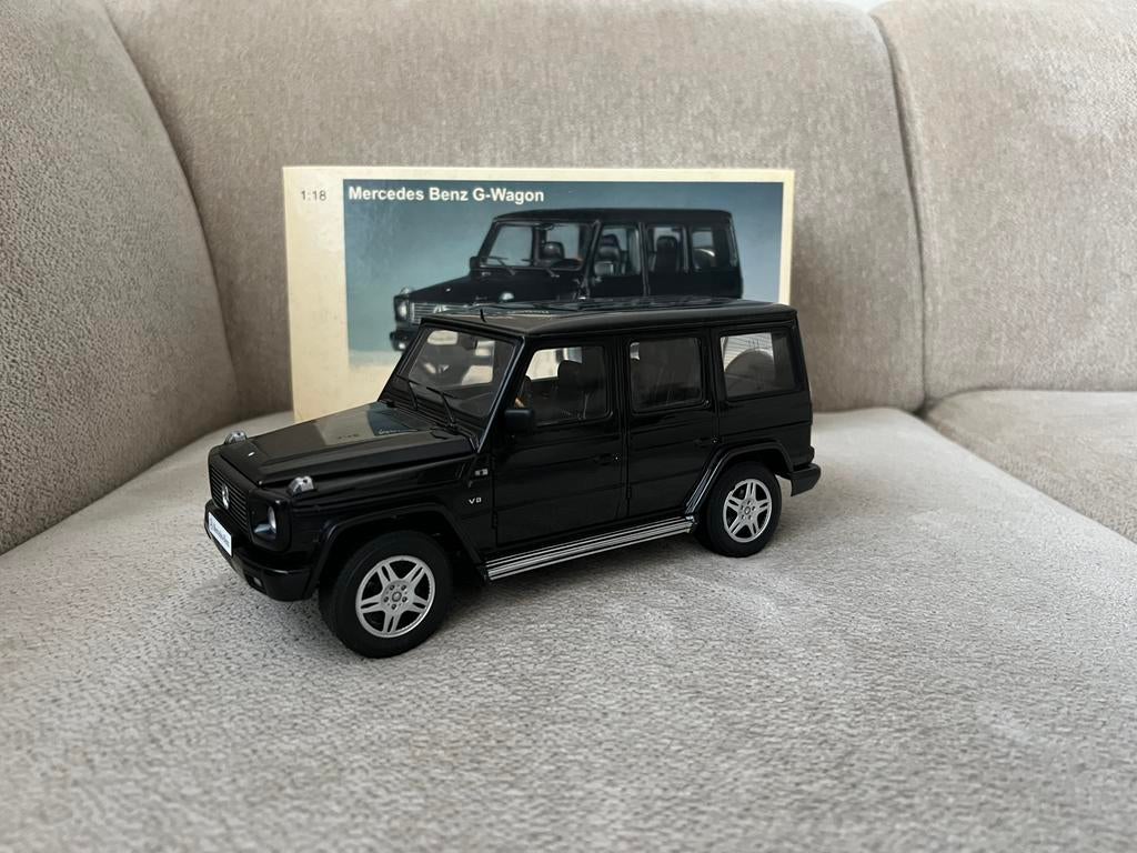 SALE! AUTOart Mercedes-Benz G Model LWB W463 Black 76101, Ophalen of Verzenden, Zo goed als nieuw