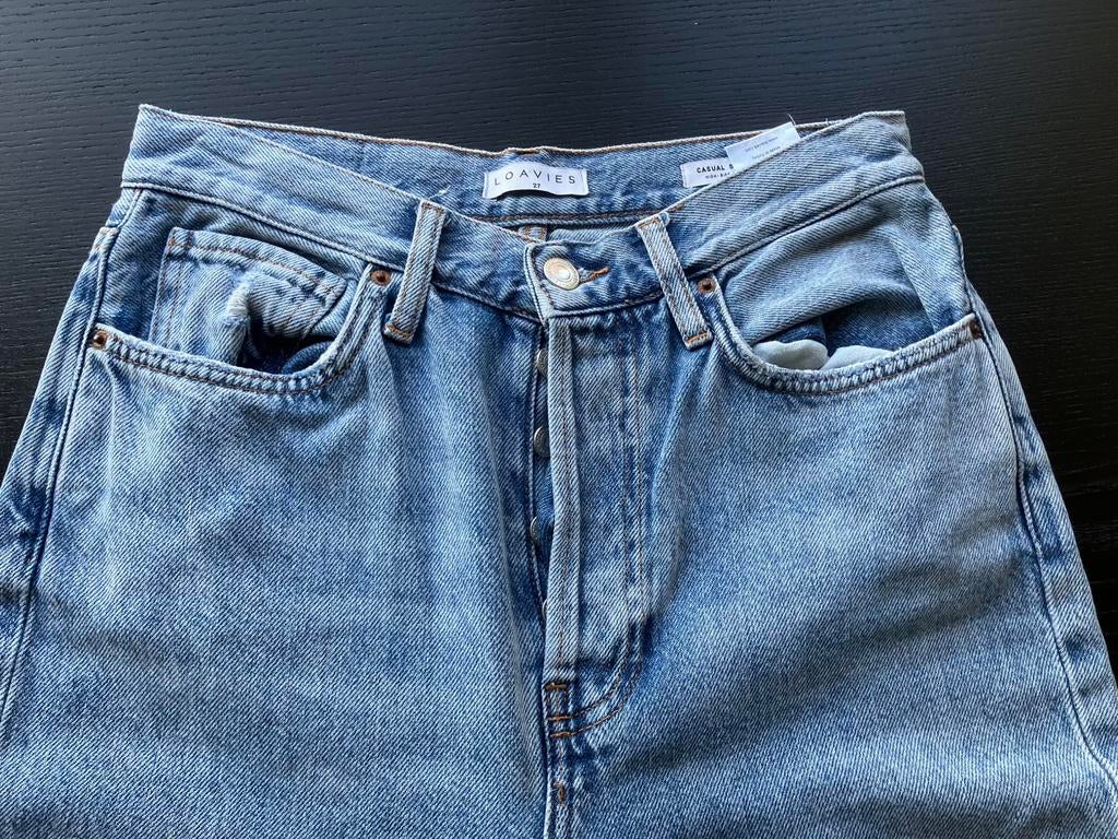 Loavies casual high rise straight fit licht blauw maat 27, Ophalen of Verzenden, Zo goed als nieuw, Blauw, W27 (confectie 34) of kleiner