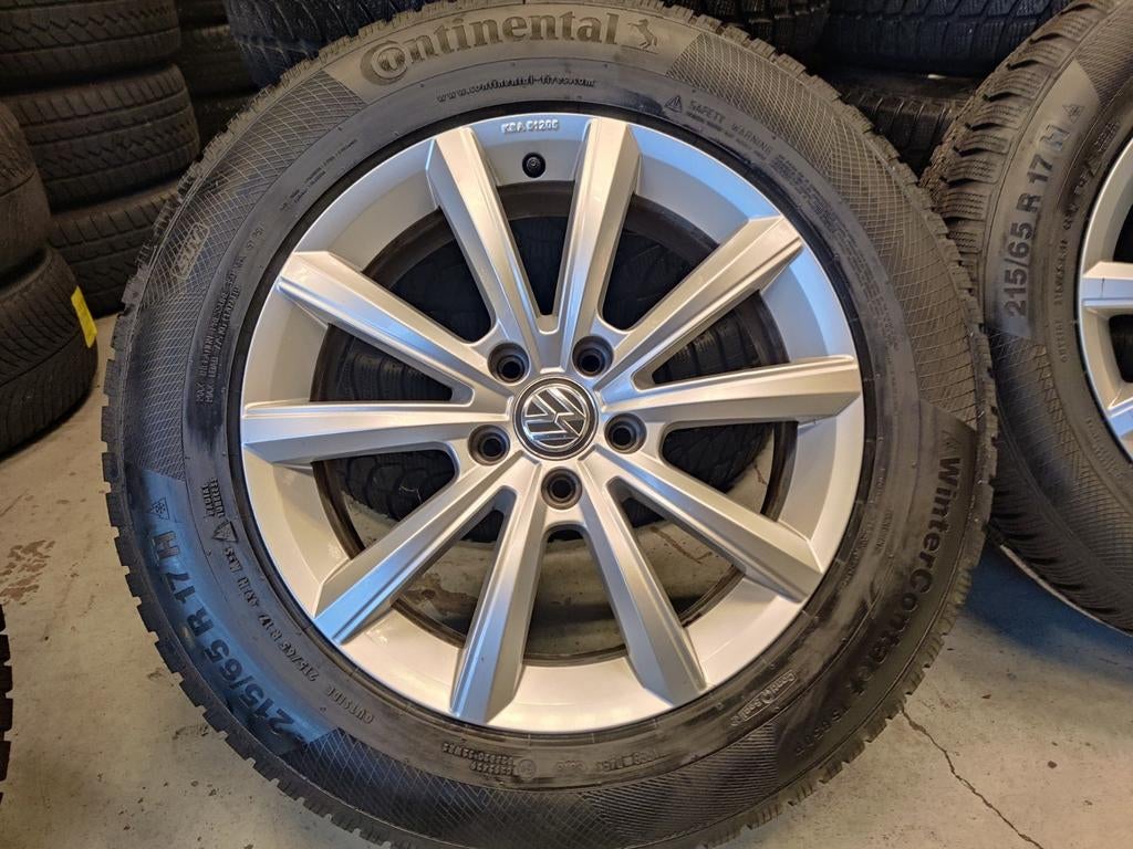 Nette Originele VW Tiguan Winterset Continental "Merano", Auto-onderdelen, Ophalen, Banden en Velgen, 17 inch, Winterbanden