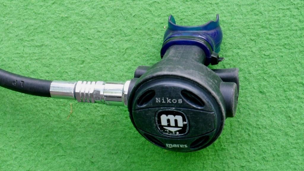 Mares Nikos automaat voor ademset, Watersport en Boten, Duiken, Gebruikt, Overige typen, Ophalen of Verzenden