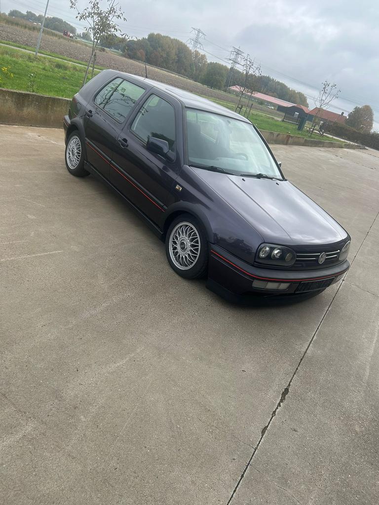 Golf 3 3.2L v6 FSI 300pk, Auto's, Voorwielaandrijving, Stof, Zwart, Overige kleuren